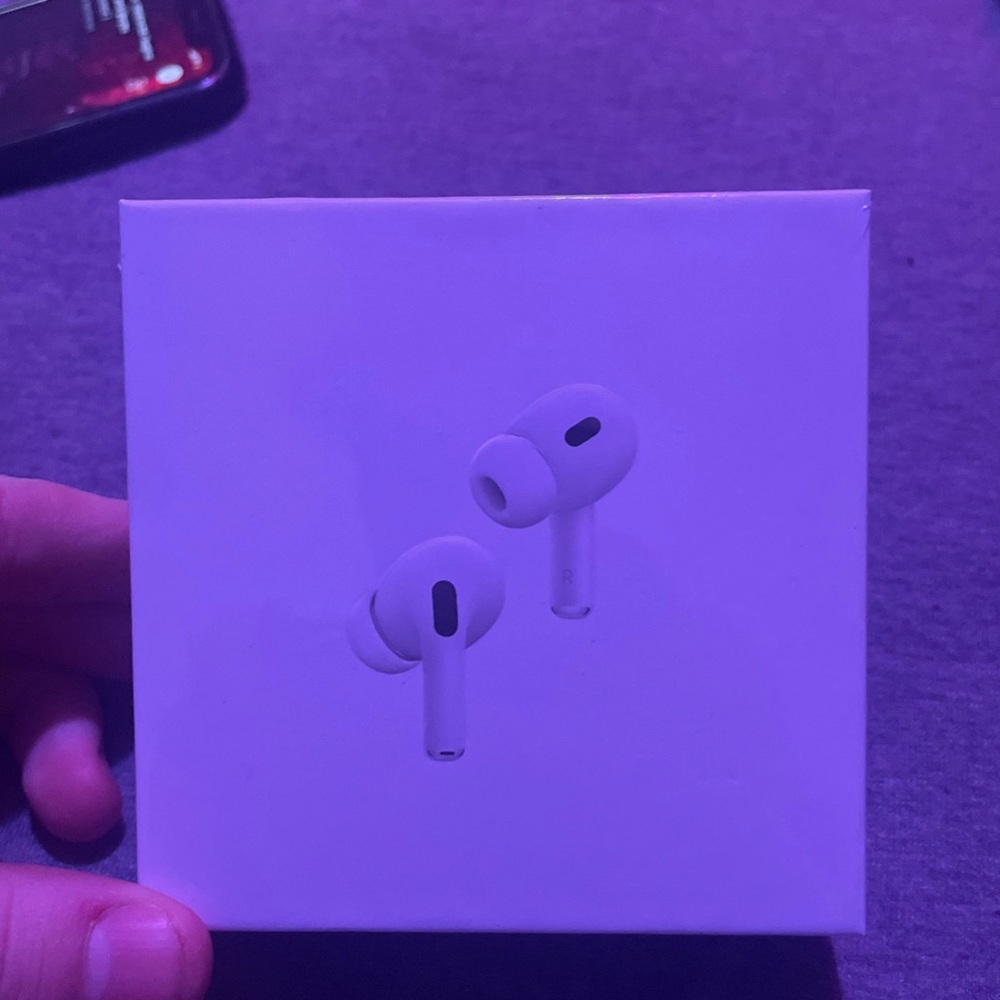 Airpods pro (second gen)